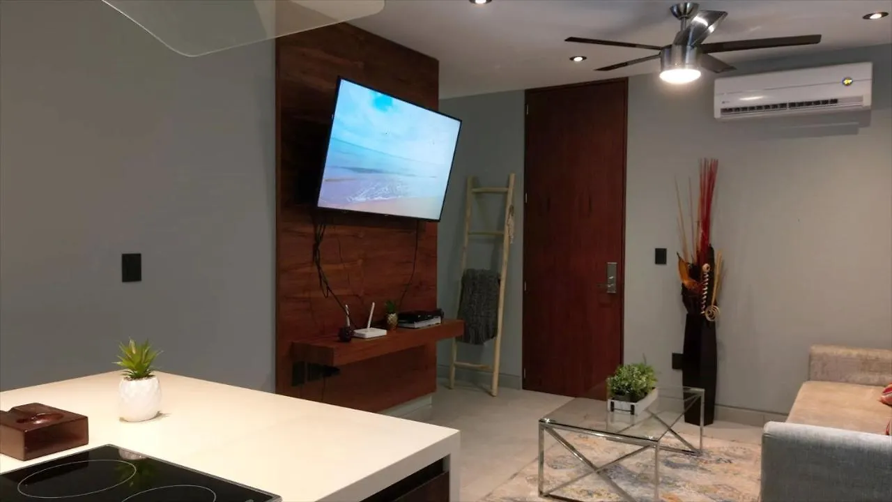 Downtown Luxury Apartment I Rooftop Cocobeach I By Yeah Playa del Carmen